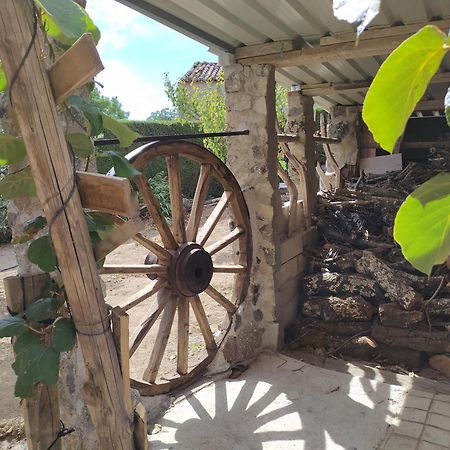 Casa Rural Mi Descanso Valdefuentes de Sangusín Buitenkant foto