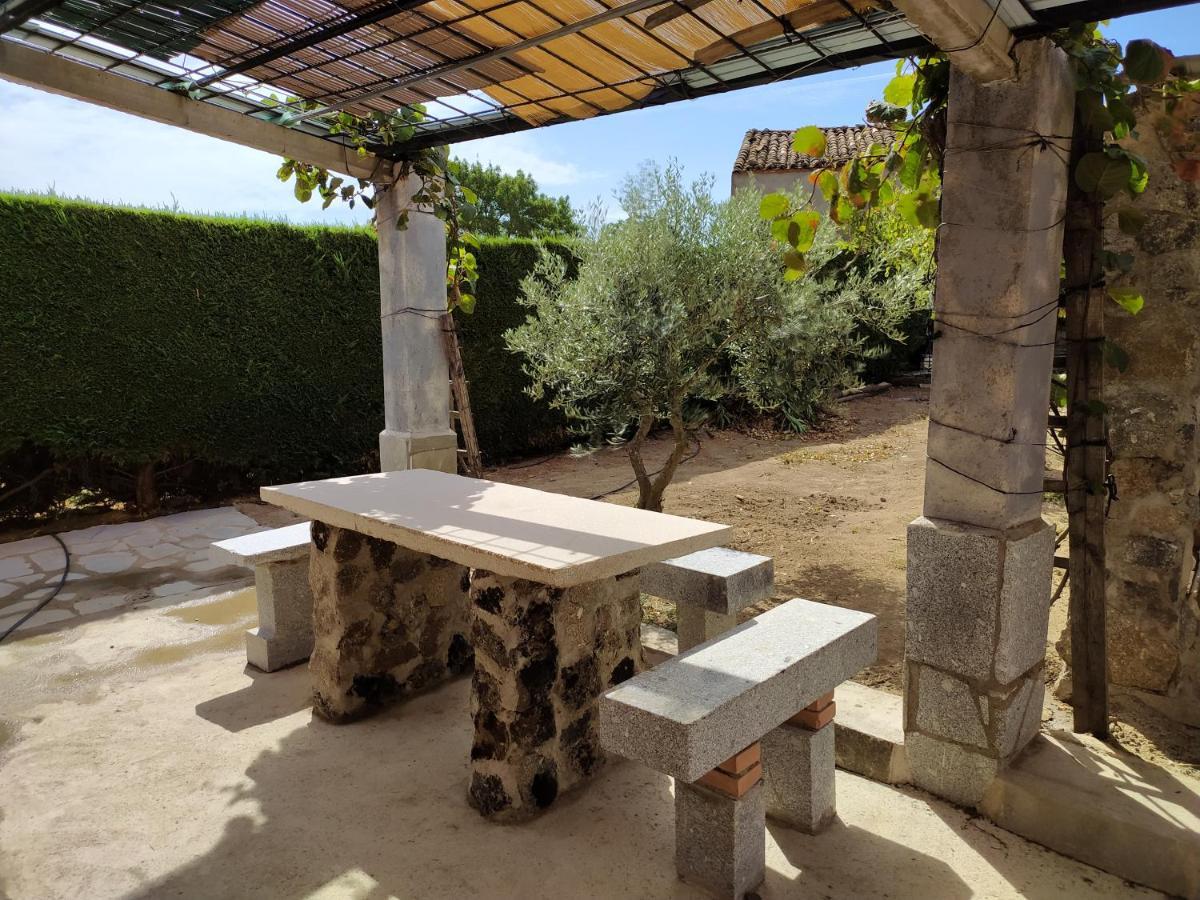 Casa Rural Mi Descanso Valdefuentes de Sangusín Buitenkant foto