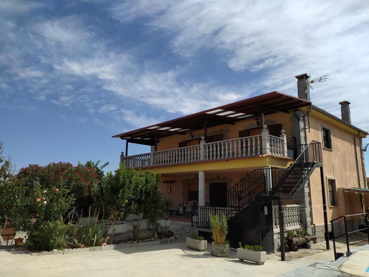 Casa Rural Mi Descanso Valdefuentes de Sangusín Buitenkant foto