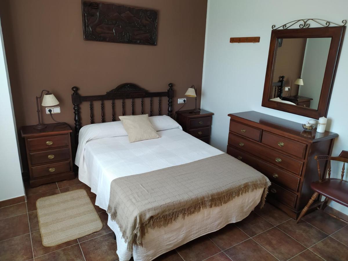 Casa Rural Mi Descanso Valdefuentes de Sangusín Buitenkant foto