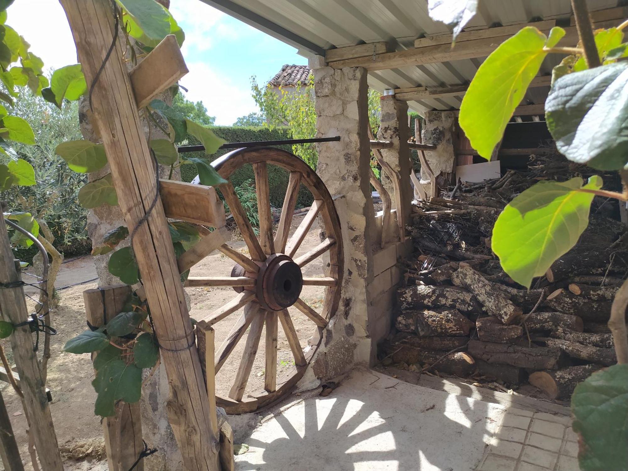 Casa Rural Mi Descanso Valdefuentes de Sangusín Buitenkant foto