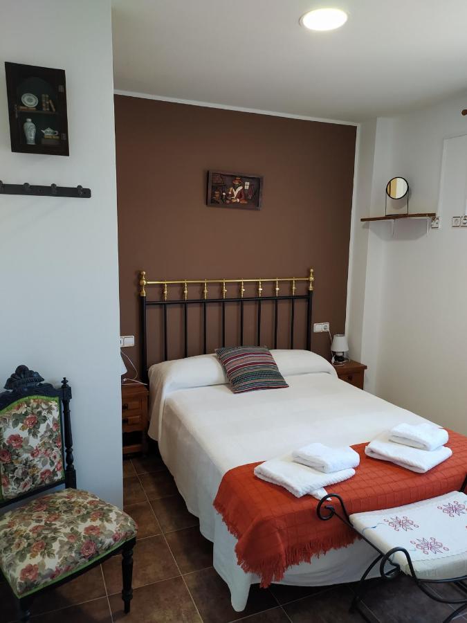 Casa Rural Mi Descanso Valdefuentes de Sangusín Buitenkant foto