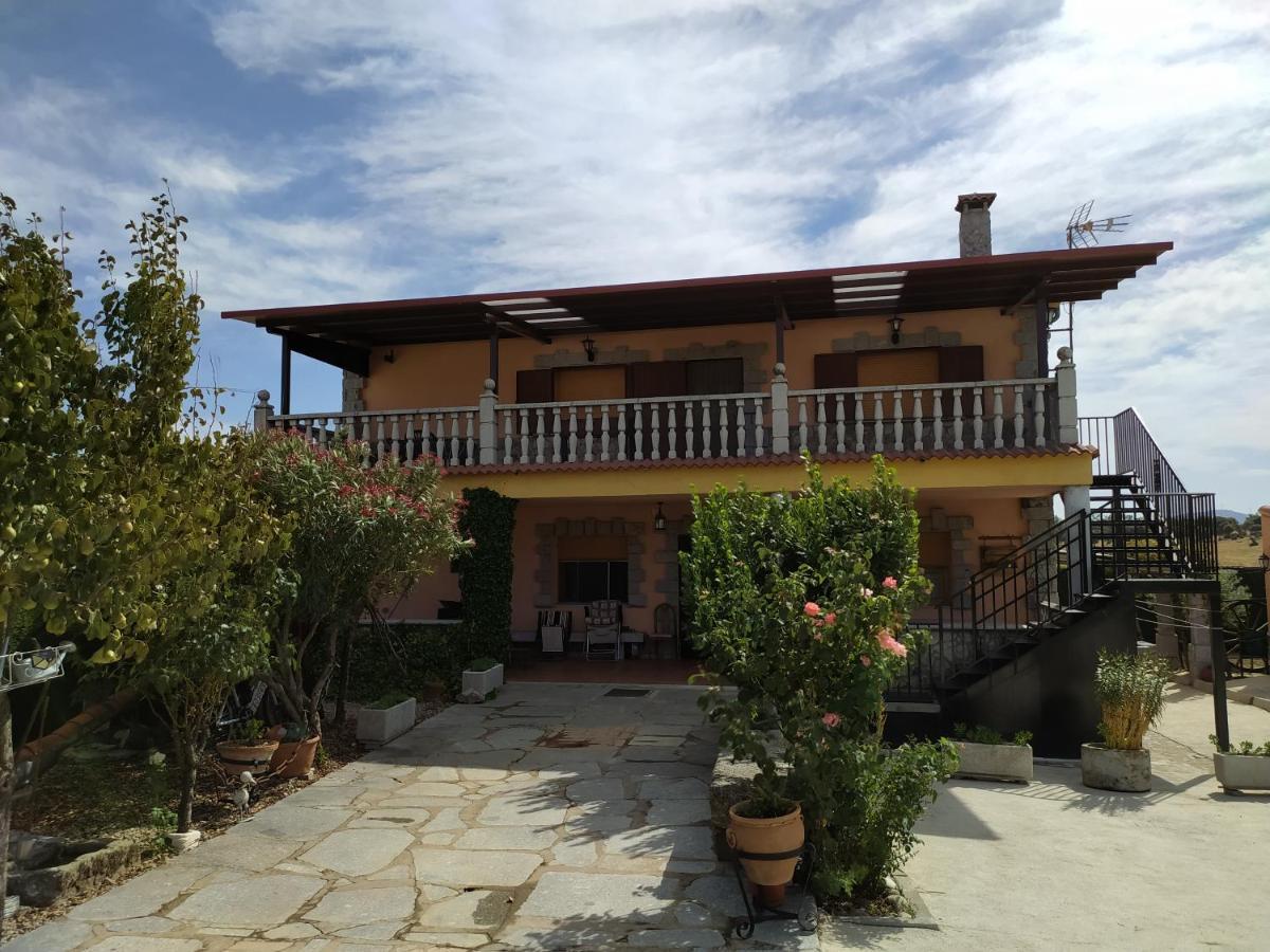 Casa Rural Mi Descanso Valdefuentes de Sangusín Buitenkant foto