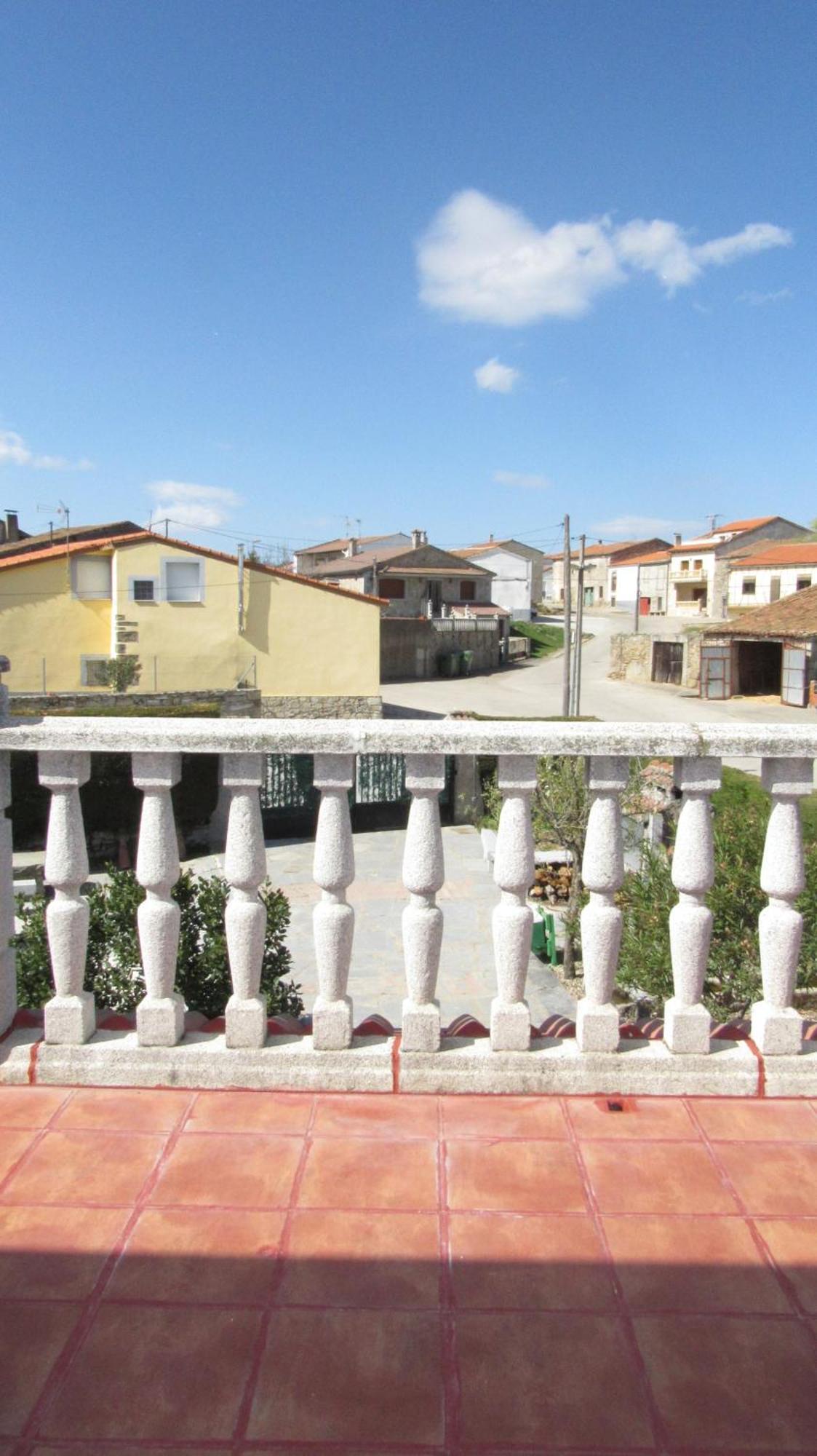 Casa Rural Mi Descanso Valdefuentes de Sangusín Buitenkant foto